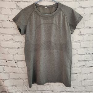 Lululemon Swiftly Tech Short Sleeve